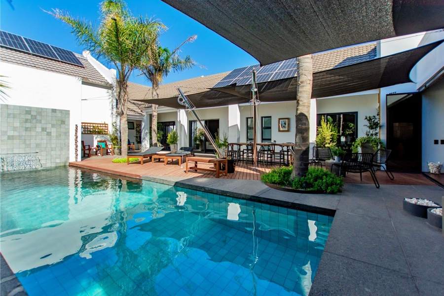4 Bedroom Property for Sale in Shelley Point Western Cape